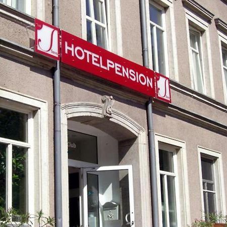 Hotelpension Savo Chemnitz Exteriör bild